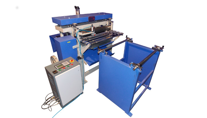 Collarband Cutting Machine